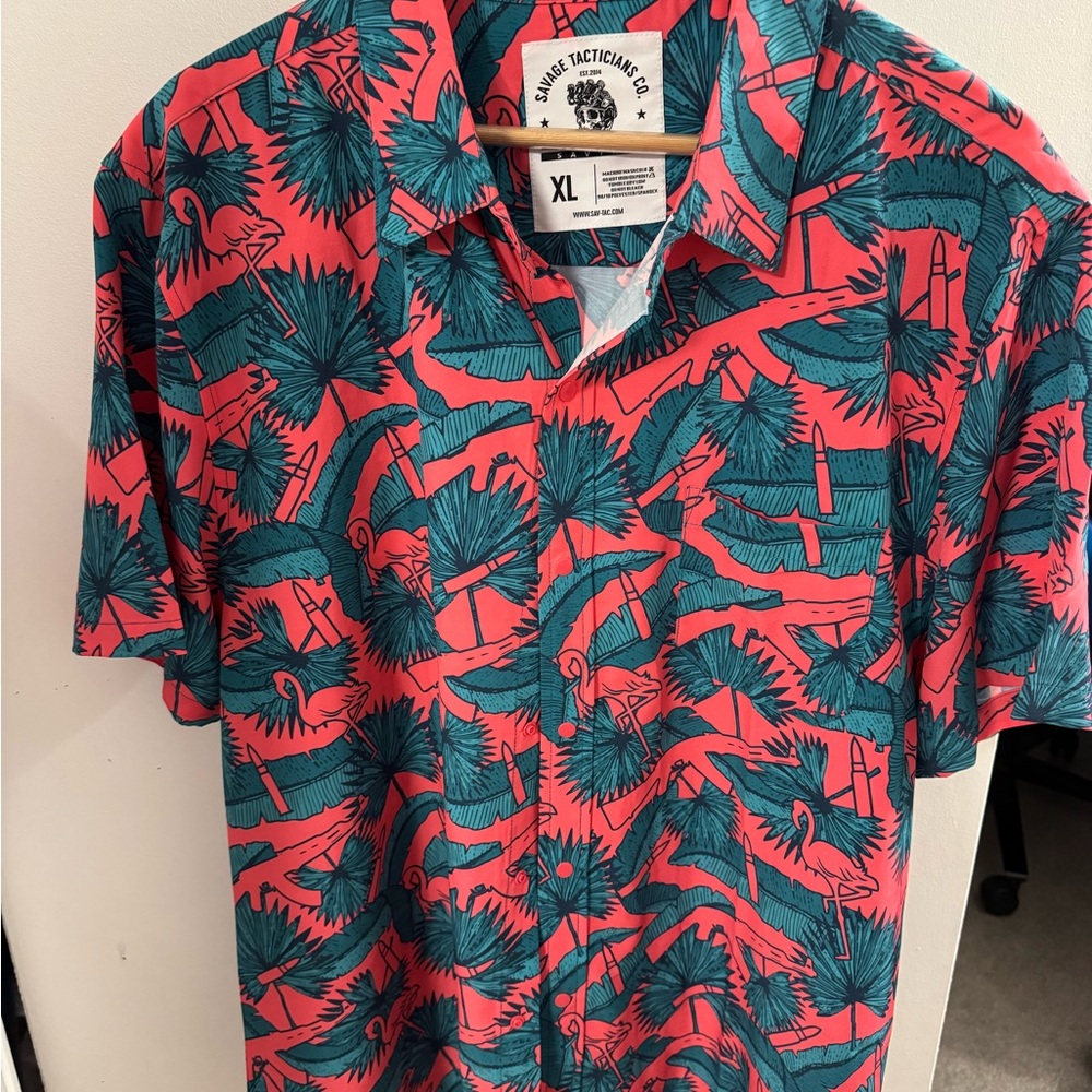 Savage Tacticans Men's Tropical Print Shirt - Red and Green